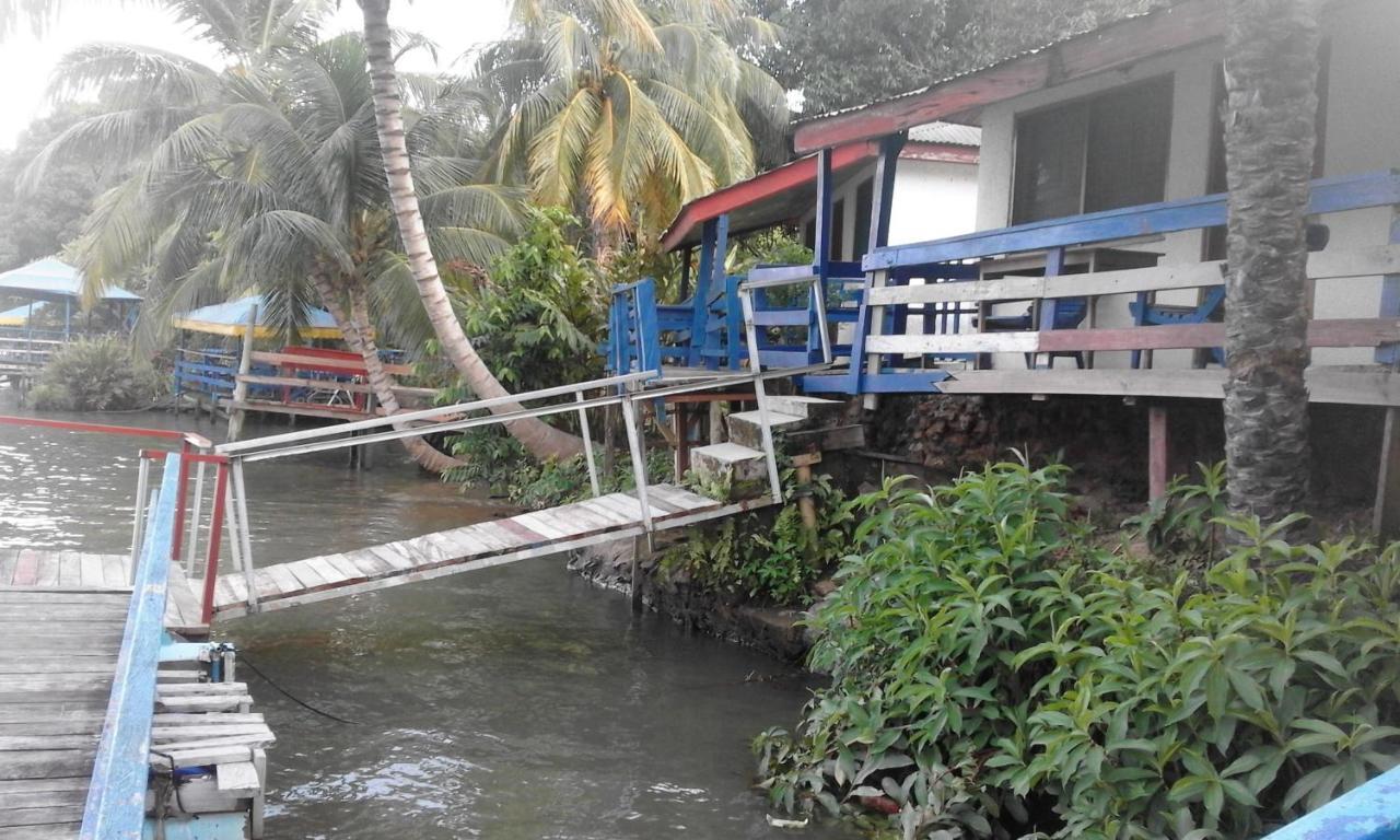 Hotel Aylos Bay Akosombo Exterior foto