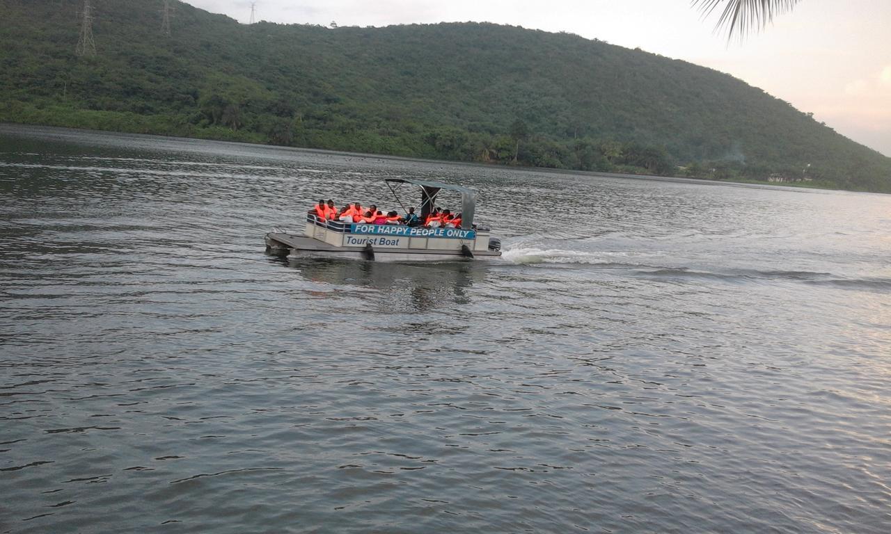 Hotel Aylos Bay Akosombo Exterior foto