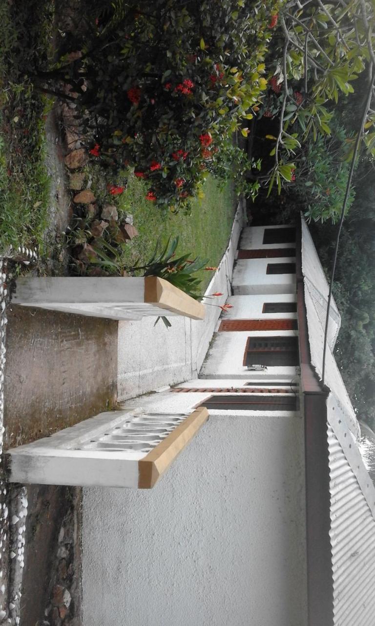 Hotel Aylos Bay Akosombo Exterior foto